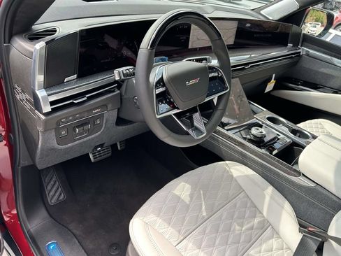 New 2026 Cadillac Escalade ESV V AWD/4WD image 20