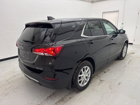 Used 2024 Chevrolet Equinox LT image 18