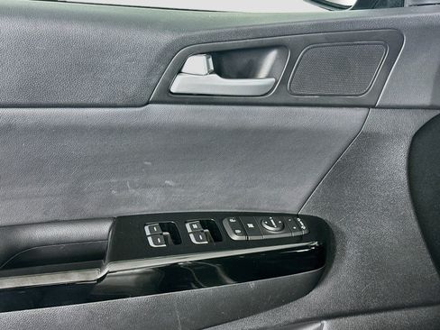 Used 2021 Kia Sportage EX FWD image 15