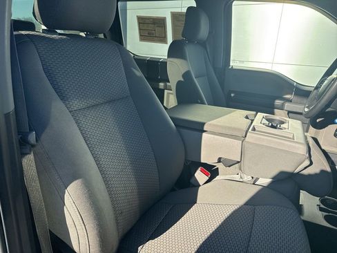 Used 2016 Ford F150 XLT image 32