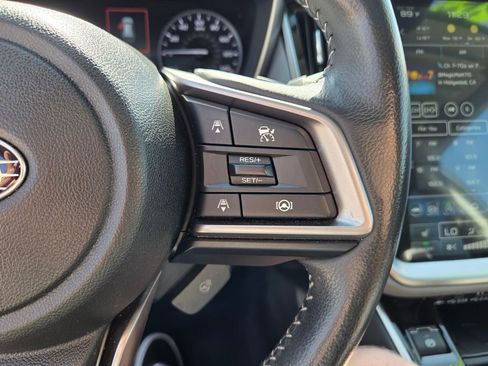 Used 2024 Subaru Outback Limited image 33