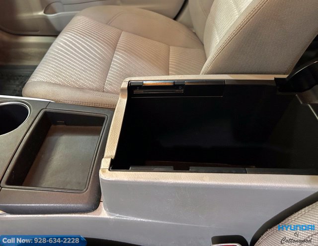 Used 2017 Toyota Camry LE FWD image 28