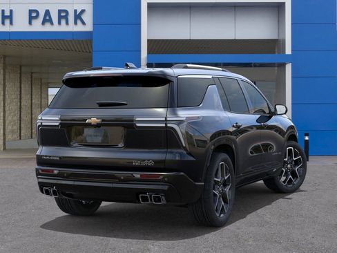 New 2026 Chevrolet Traverse High Country image 4
