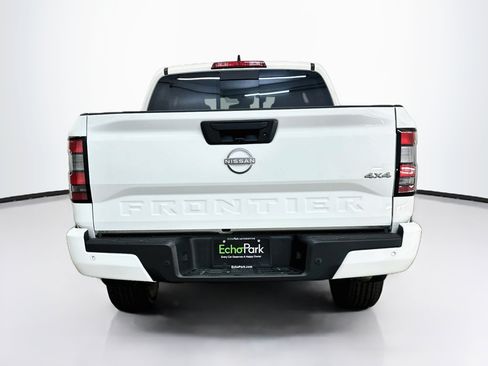 Used 2026 Nissan Frontier SV AWD/4WD image 5