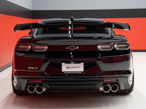 Used 2021 Chevrolet Camaro ZL1 RWD image 44
