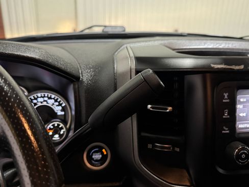 Used 2020 RAM 3500 Tradesman w/ Chrome Appearance Group image 25