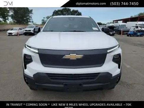 Used 2024 Chevrolet Silverado EV W/T image 2