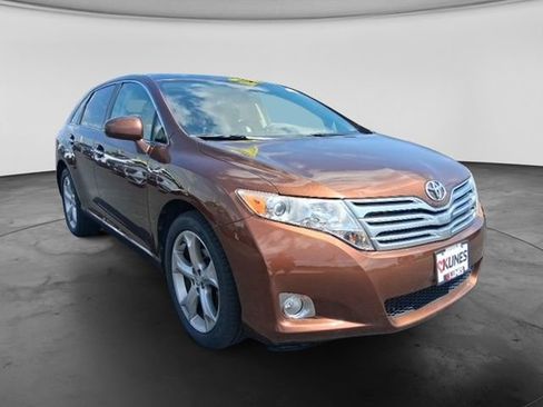 Used 2009 Toyota Venza AWD image 4
