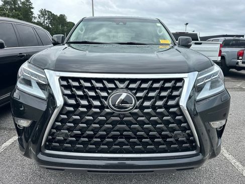 Used 2023 Lexus GX 460 Luxury AWD/4WD image 2