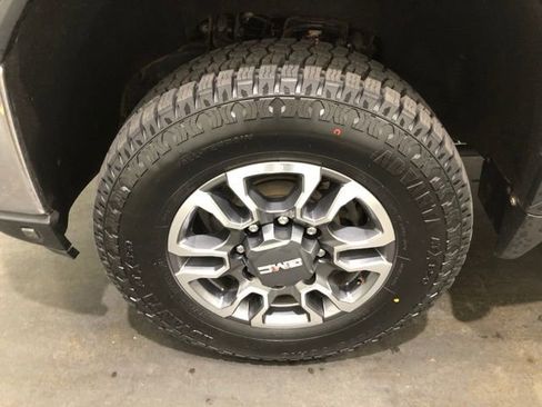 Certified 2021 GMC Sierra 3500 SLE w/ Fleet Comfort Package image 23