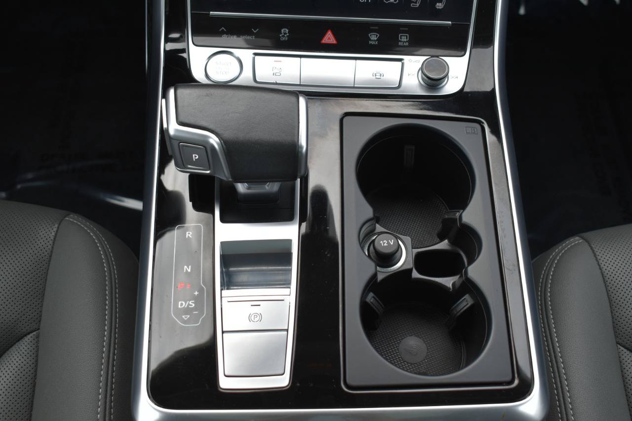 Used 2020 Audi Q8 Prestige w/ Prestige Package AWD/4WD image 20