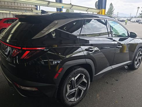 Used 2024 Hyundai Tucson Limited AWD/4WD image 3