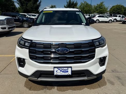 New 2026 Ford Explorer Active w/ Active Comfort Package AWD/4WD image 11