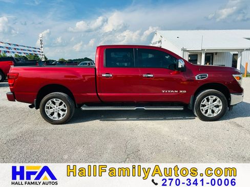 Used 2016 Nissan Titan XD AWD/4WD image 7