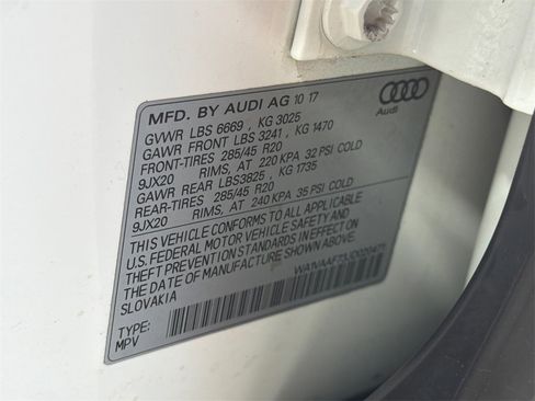 Used 2018 Audi Q7 3.0T Prestige w/ Prestige Package image 35