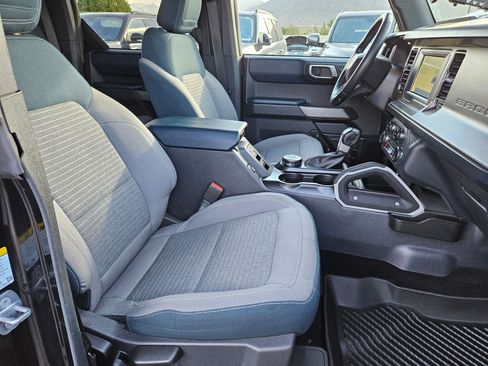 Used 2022 Ford Bronco Outer Banks AWD/4WD image 34