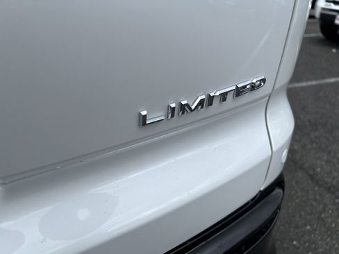 New 2026 Toyota Crown Signia Limited w/ Advanced Technology Package image 9