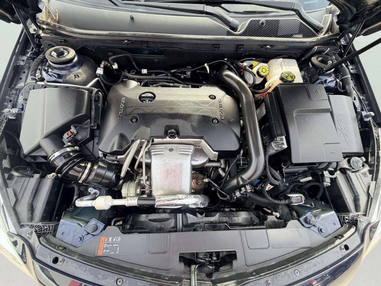 Used 2015 Buick Regal FWD image 10