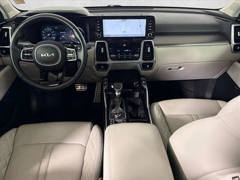 Used 2023 Kia Sorento SX AWD/4WD image 25