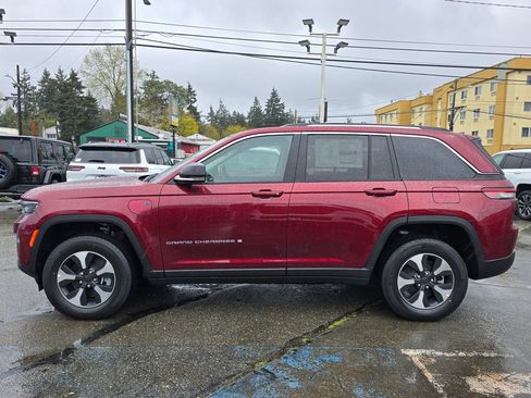 New 2024 Jeep Grand Cherokee Limited 4xe w/ Luxury Tech Group II AWD/4WD image 5