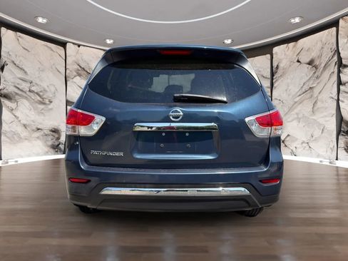 Used 2013 Nissan Pathfinder S w/ Cargo Pkg image 4