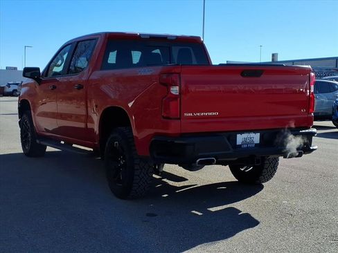 Used 2021 Chevrolet Silverado 1500 LT Trail Boss w/ Convenience Package II image 5