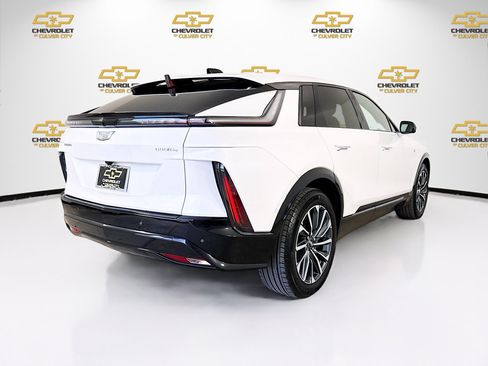 Used 2024 Cadillac Lyriq Sport w/ Nappa Leather Package AWD/4WD image 7