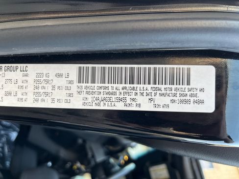 Used 2014 Jeep Wrangler Sport w/ Quick Order Package 24S AWD/4WD image 25