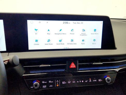 Used 2022 Kia EV6 GT-Line w/ GT-Line Suede Seat Package image 15