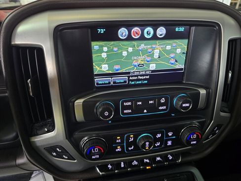 Used 2017 GMC Sierra 1500 SLT AWD/4WD image 27