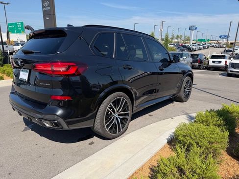 Used 2023 BMW X5 xDrive40i w/ M Sport Package AWD/4WD image 4