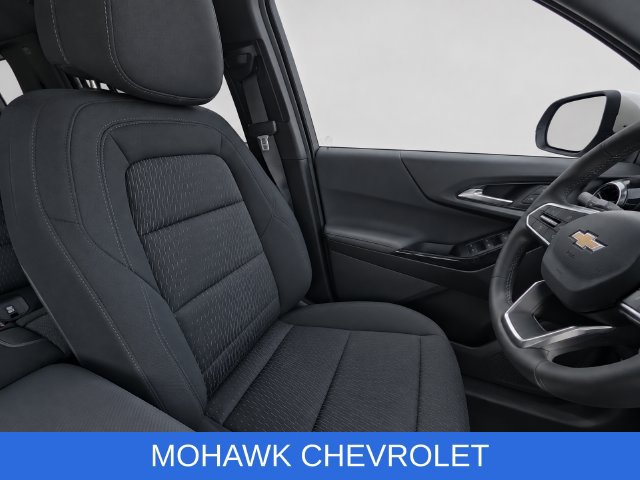 Used 2026 Chevrolet Equinox LT AWD/4WD image 14