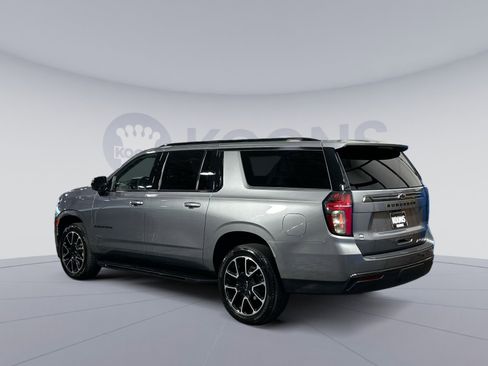 Used 2021 Chevrolet Suburban RST image 4