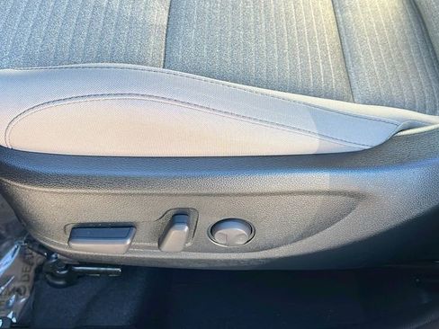 Used 2025 Kia Soul EX image 11