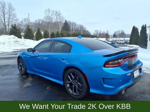 Used 2023 Dodge Charger R/T w/ Blacktop Package image 3