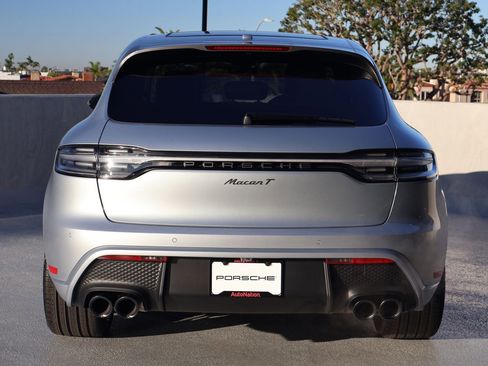 New 2026 Porsche Macan image 10