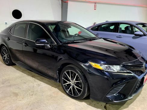 Used 2020 Toyota Camry SE w/ Audio Package image 8