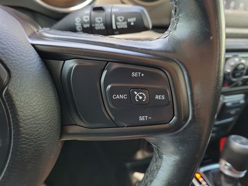 Used 2021 Jeep Wrangler Unlimited Sport AWD/4WD image 23