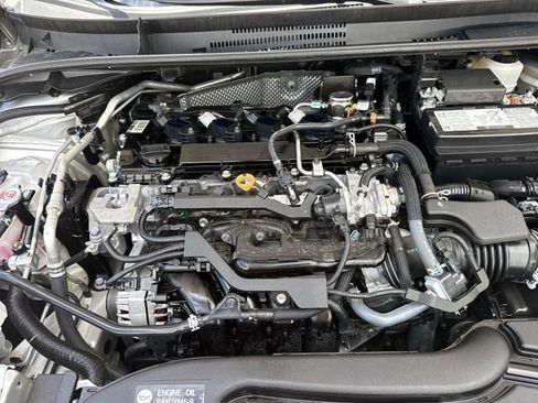 Used 2025 Toyota Corolla LE FWD image 32