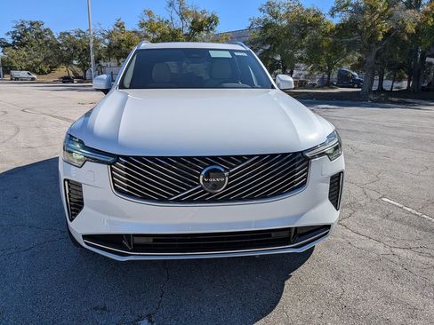 New 2026 Volvo XC90 B6 Plus w/ Protection Package Premier image 9