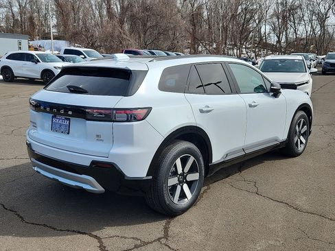 New 2026 Honda Prologue Touring image 4