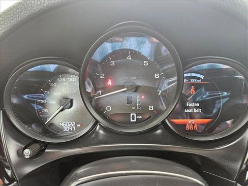 Used 2023 Porsche Macan S AWD/4WD image 10