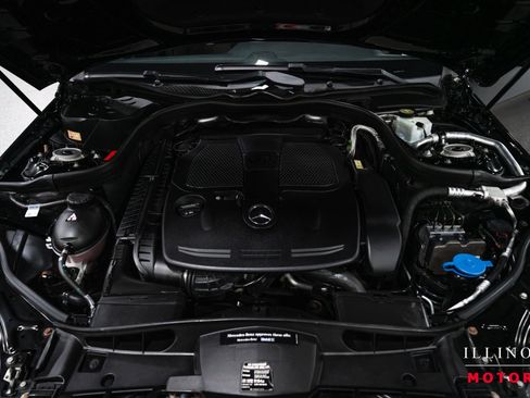Used 2015 Mercedes-Benz E 350 4MATIC Sedan w/ Premium 1 Package image 36