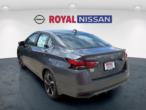New 2025 Nissan Versa SR w/ Trunk Package image 4