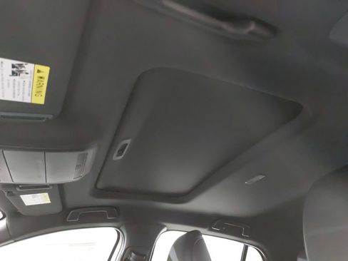 New 2026 MAZDA MAZDA3 2.5 S Hatchback w/ Premium Pkg image 31