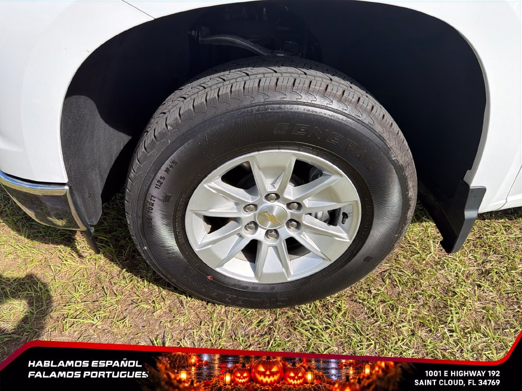 Used 2023 Chevrolet Silverado 1500 LT w/ Protection Package RWD image 10