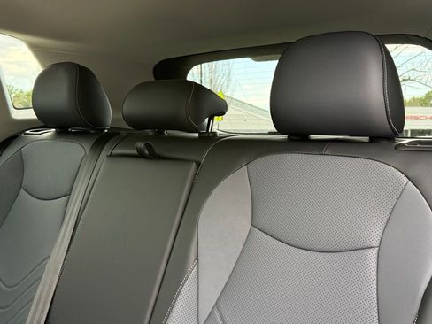 New 2026 Volkswagen Tiguan SE AWD/4WD image 20