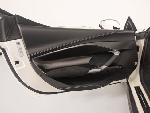 Used 2025 Ferrari 296 GTS RWD image 19
