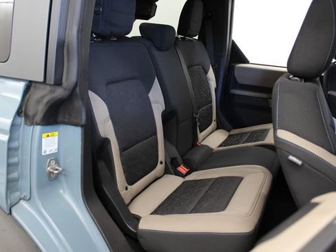 Used 2022 Ford Bronco Wildtrak AWD/4WD image 25