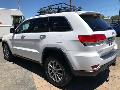 Used 2015 Jeep Grand Cherokee Limited w/ Trailer Tow Group IV AWD/4WD image 4